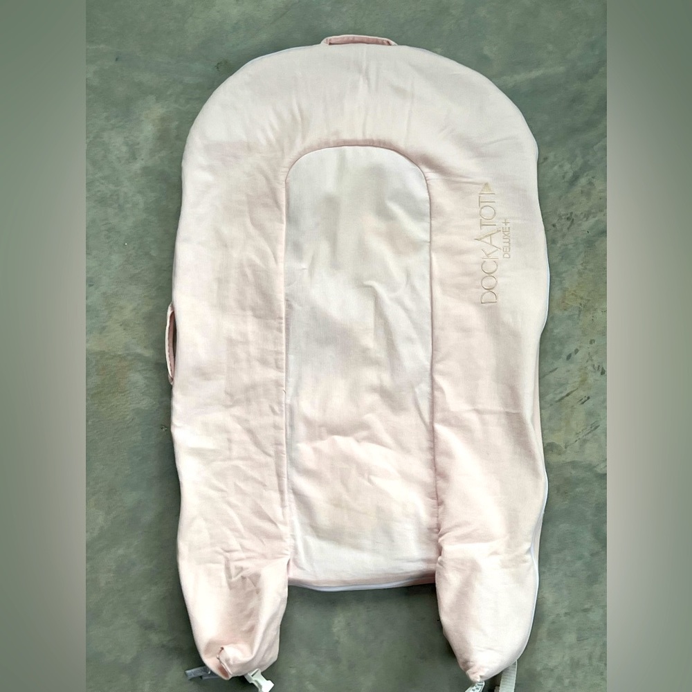 DockATot Deluxe+ Spare Cover- Strawberry Cream